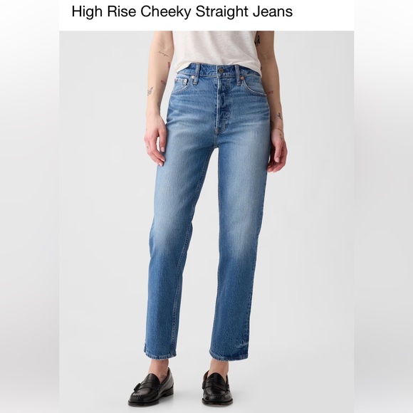 *SOLD* GAP Cheeky Highrise Straight Jeans - Picture 1 of 5
